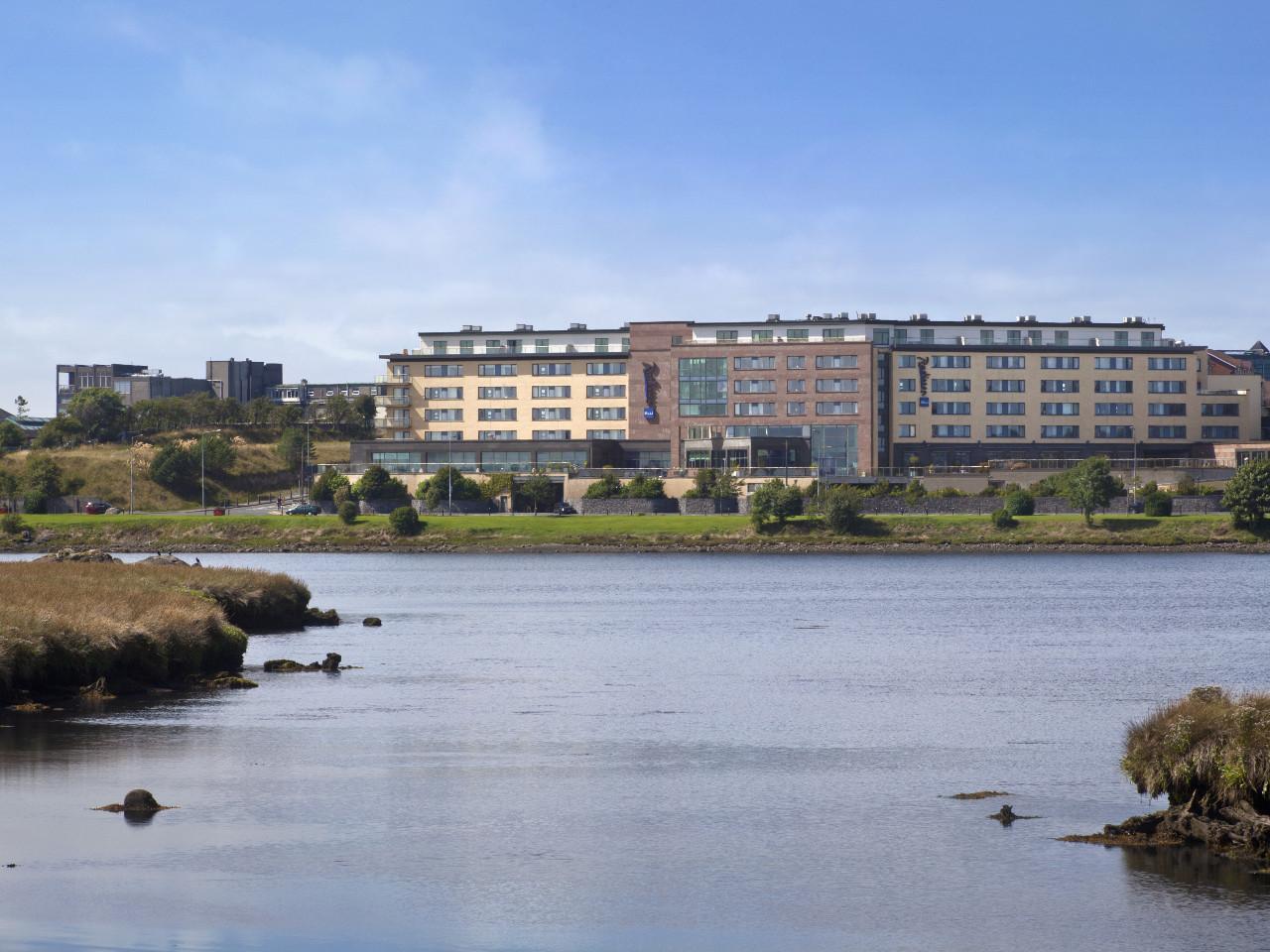 The Galmont Hotel & Spa Голуэй Экстерьер фото